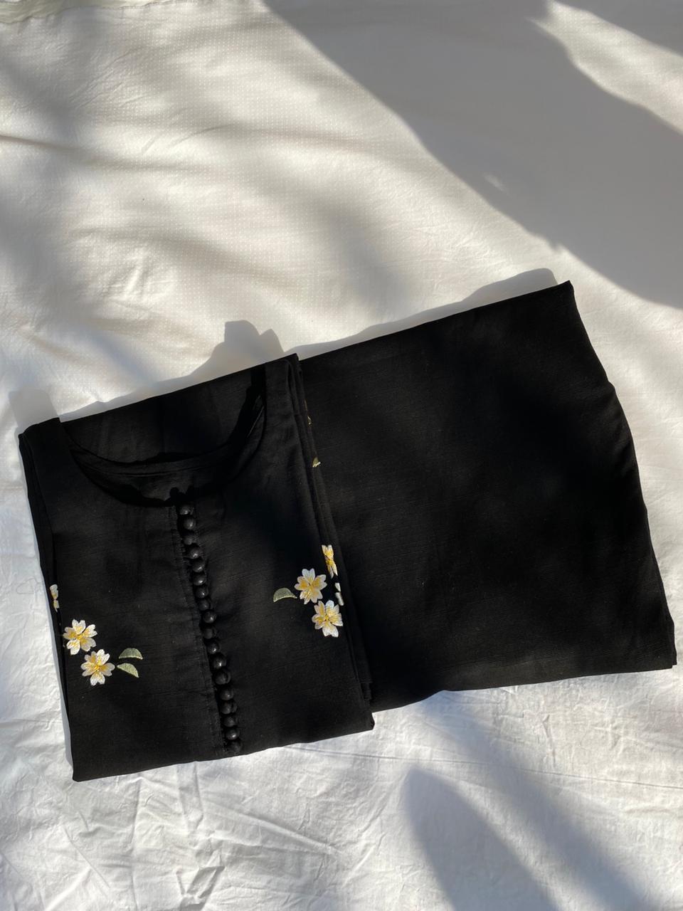 Motiya-2pc stitched