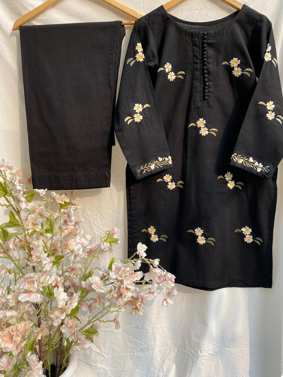 Motiya-2pc stitched